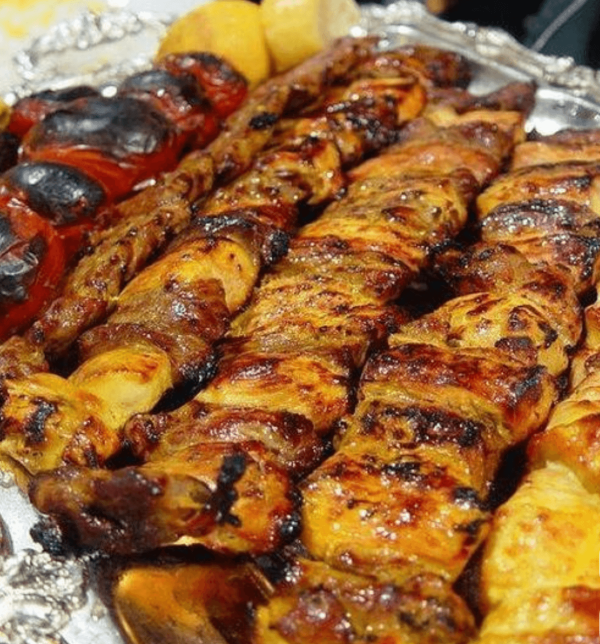 ۴ سیخ جوجه و نوشابه خانواده